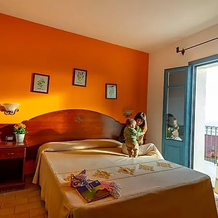 Bia Maore Hotel Baunei